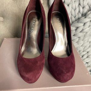 BAKERS - BURGUNDY SUEDE PUMPS
